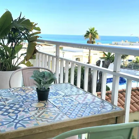 Seaview Retreat Center, With Pool And Amazing Views By Namaste Elite Apartment *