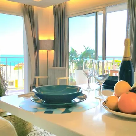 Seaview Retreat Center, With Pool And Amazing Views By Namaste Elite Apartment