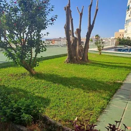 Seaview Retreat Center, With Pool And Amazing Views By Namaste Elite Apartment *