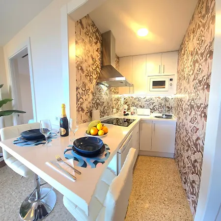 Seaview Retreat Center, With Pool And Amazing Views By Namaste Elite * Torremolinos