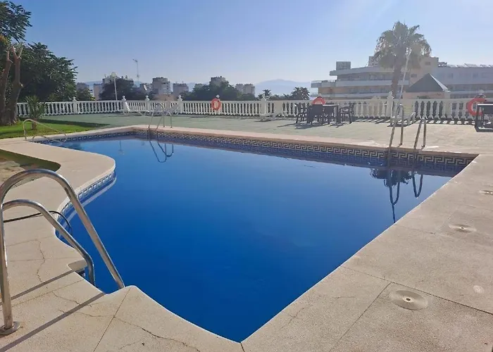 Seaview Retreat Center, With Pool And Amazing Views By Namaste Elite * Torremolinos